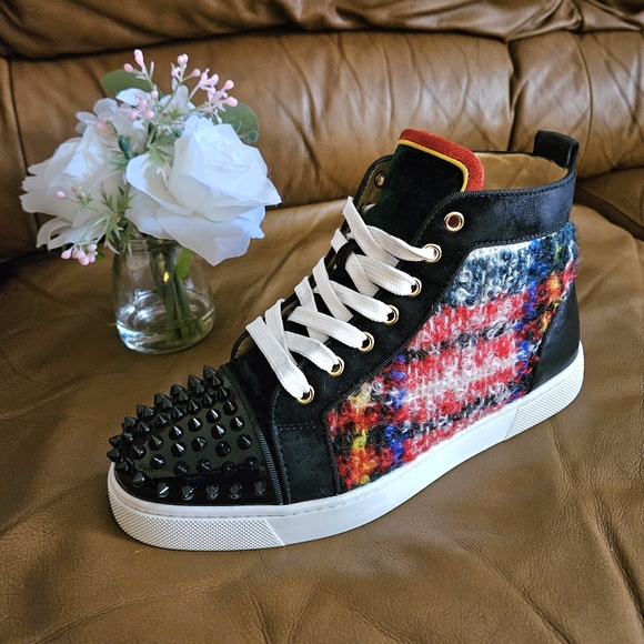 Women's Christian Louboutin Multicolor Velvet Wool Designer Sneakers Size 8 US - Picture 5 of 16